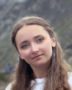 Хлабыстина Нелли Викторовна